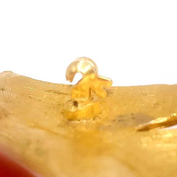 Vintage Brooch Hammered Curled Leaf Feather Design Gold Plated Metal Pin 3" - Picture 8 of 10